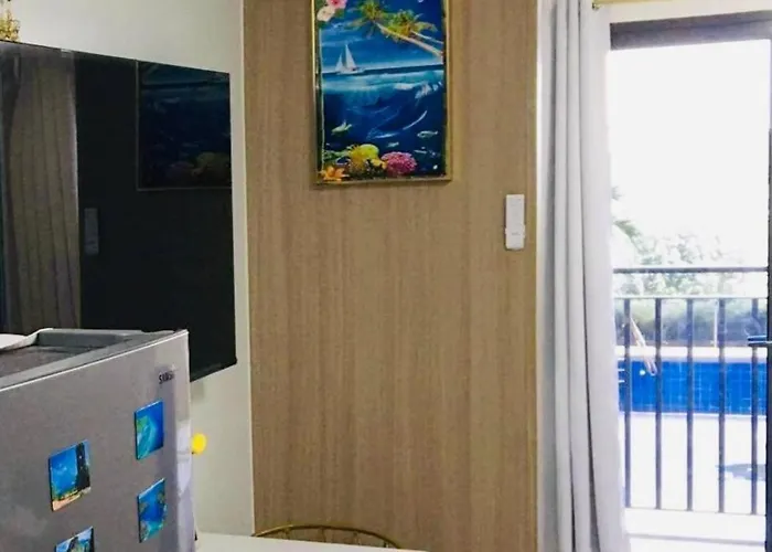 Apartment Mall Of Asia-p00l Fr0nt- New 1 Bedroom With Balc0ny At Sh0re2 Manila