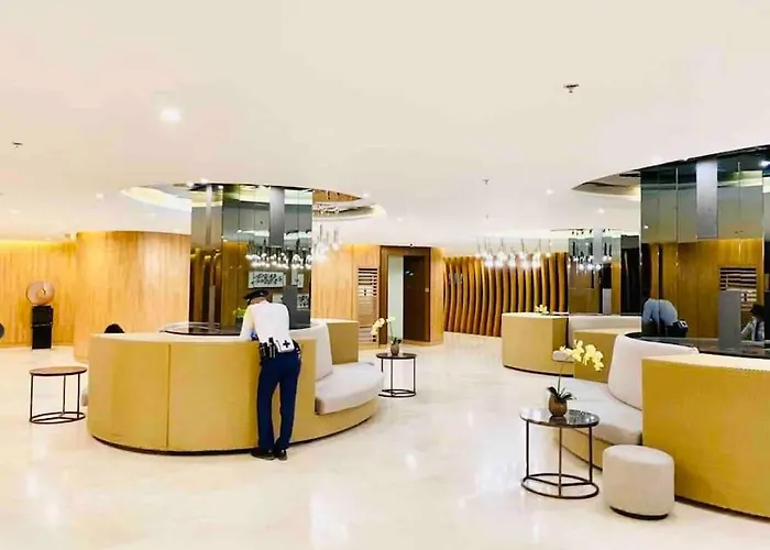Apartment Mall Of Asia-p00l Fr0nt- New 1 Bedroom With Balc0ny At Sh0re2 Manila