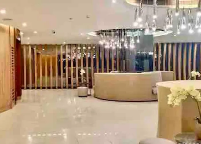 Apartment Mall Of Asia-p00l Fr0nt- New 1 Bedroom With Balc0ny At Sh0re2 Manila
